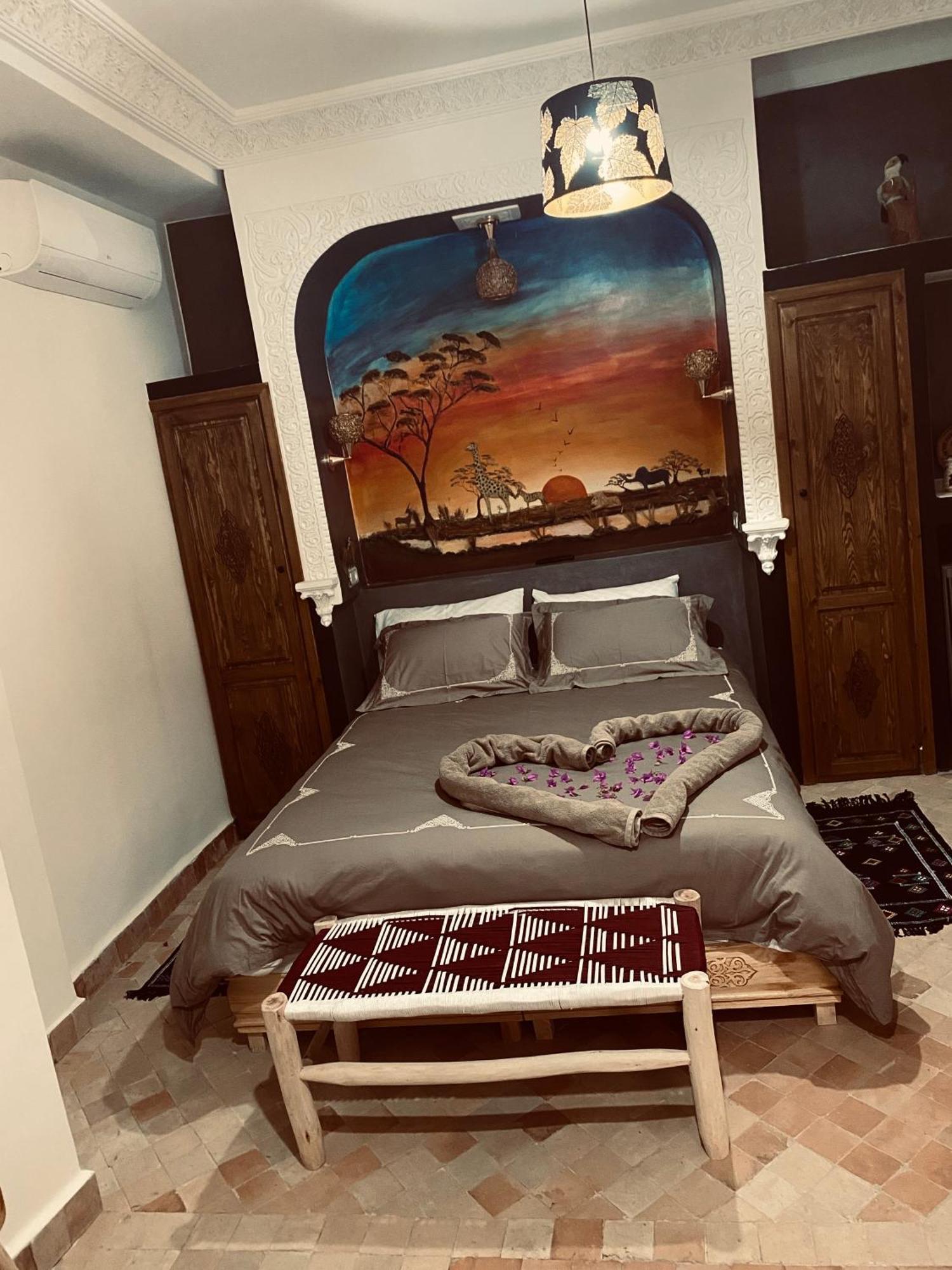 Riad & Spa Sous Le Soleil Chez Jerome Et Pamela Suite Africaine Маракеш Екстериор снимка